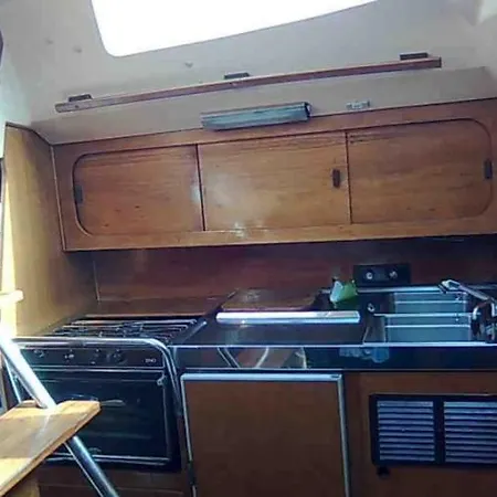 Boat&breakfast Puglia * 塔兰托